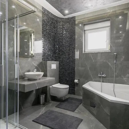 Complex White Guest house *
