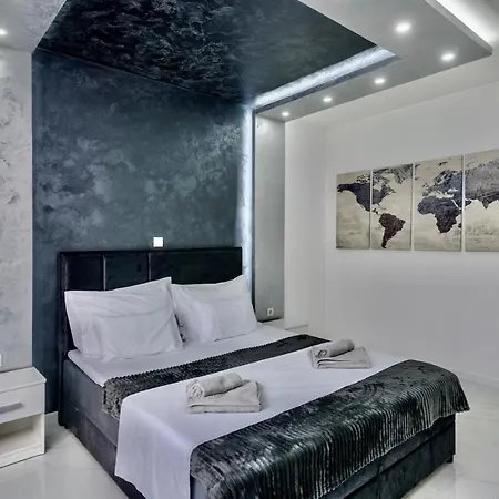 Guest house Complex White *