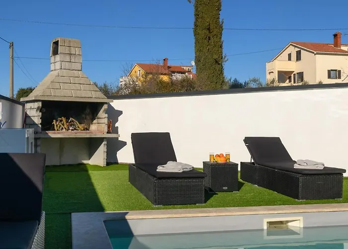 Complex White 普拉