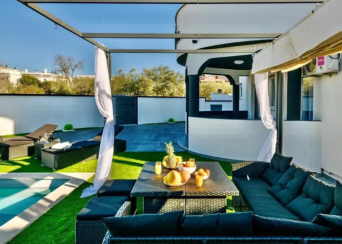 Complex White Gæstehus