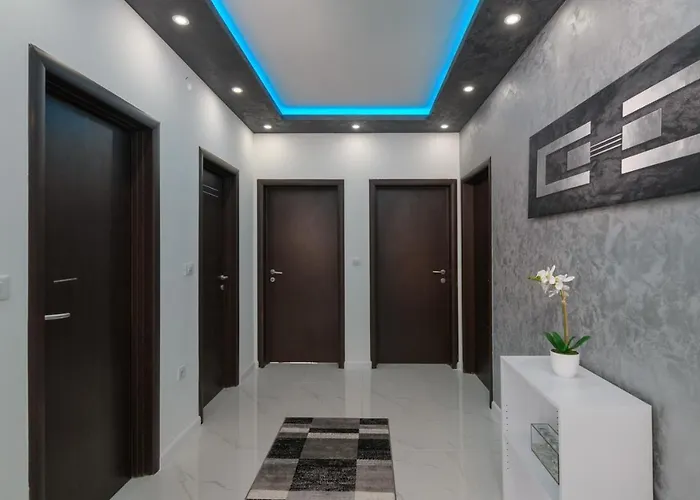 Gæstehus Complex White