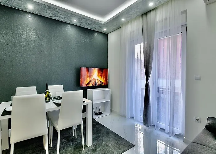 Complex White Gostinjska kuća 3*