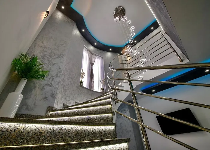 Complex White Gostinjska kuća 3*