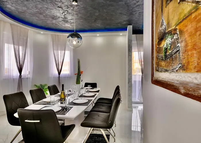 Complex White Gostinjska kuća 3*